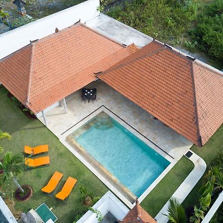 Villa Istana Willy Ungasan Esterno foto