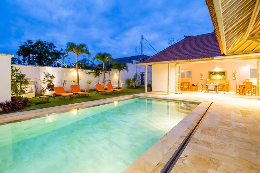 Villa Istana Willy Ungasan Esterno foto